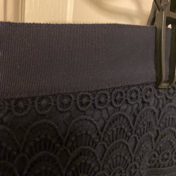 Loft crochet-style miniskirt - Picture 5 of 6